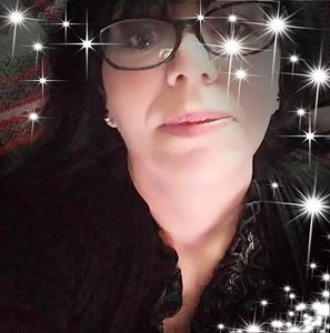 Meet your Posher, Michele